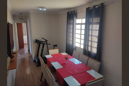 Apartamento à venda com 75m², 3 quartos e 1 vagaSala