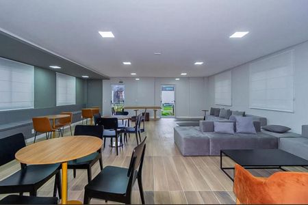 Apartamento à venda com 35m², 2 quartos e sem vagaÁrea comum