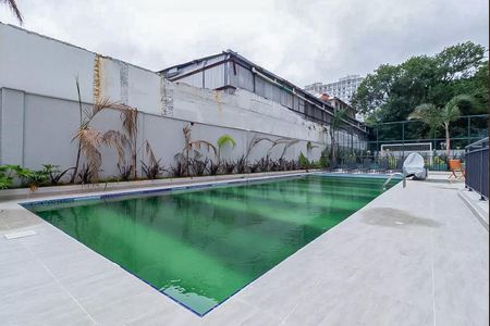 Apartamento à venda com 35m², 2 quartos e sem vagaPiscina