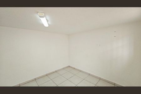 Casa à venda com 172m², 2 quartos e 2 vagas Casa à venda com 172m², 2 quartos e 2 vagasQuarto de serviço