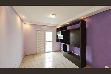 Casa à venda com 172m², 2 quartos e 2 vagas Casa à venda com 172m², 2 quartos e 2 vagasSala