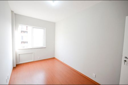 Apartamento à venda com 75m², 2 quartos e 1 vagaQuarto 2
