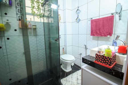 Apartamento à venda com 78m², 2 quartos e sem vagaBanheiro