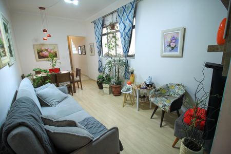 Apartamento à venda com 78m², 2 quartos e sem vagaSala