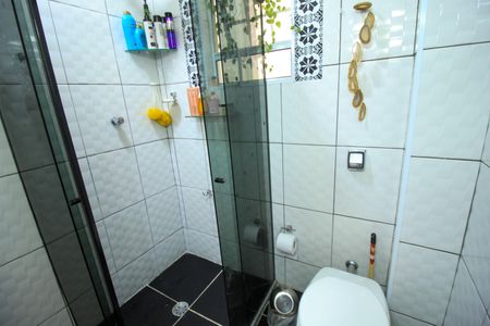 Apartamento à venda com 78m², 2 quartos e sem vagaBanheiro