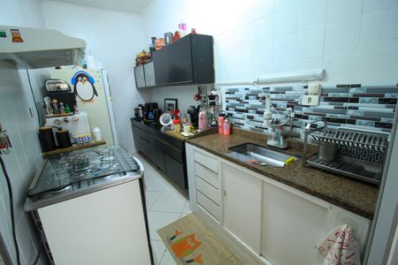 Apartamento à venda com 78m², 2 quartos e sem vagaCozinha