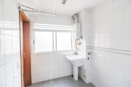 Apartamento para alugar com 139m², 3 quartos e 2 vagas Apartamento para alugar com 139m², 3 quartos e 2 vagasÁrea de Serviço