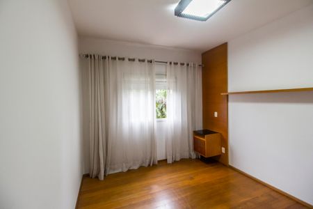 Apartamento para alugar com 139m², 3 quartos e 2 vagas Apartamento para alugar com 139m², 3 quartos e 2 vagasSuíte 1