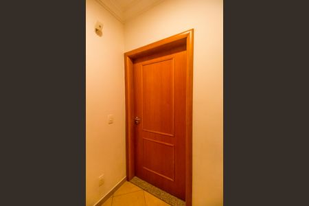 Apartamento para alugar com 139m², 3 quartos e 2 vagas Apartamento para alugar com 139m², 3 quartos e 2 vagasHall de entrada