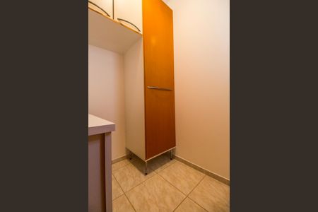 Apartamento para alugar com 139m², 3 quartos e 2 vagas Apartamento para alugar com 139m², 3 quartos e 2 vagasDespensa