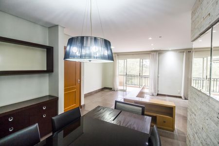 Apartamento para alugar com 139m², 3 quartos e 2 vagas Apartamento para alugar com 139m², 3 quartos e 2 vagasSala de Jantar