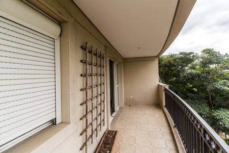 Apartamento para alugar com 139m², 3 quartos e 2 vagas Apartamento para alugar com 139m², 3 quartos e 2 vagasVaranda Sala de Jantar