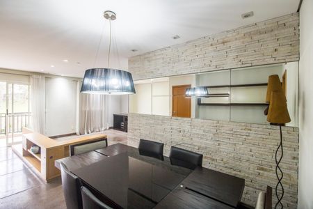 Apartamento para alugar com 139m², 3 quartos e 2 vagas Apartamento para alugar com 139m², 3 quartos e 2 vagasSala de Jantar