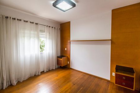 Apartamento para alugar com 139m², 3 quartos e 2 vagas Apartamento para alugar com 139m², 3 quartos e 2 vagasSuíte 1