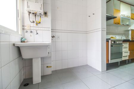 Apartamento para alugar com 139m², 3 quartos e 2 vagas Apartamento para alugar com 139m², 3 quartos e 2 vagasÁrea de Serviço