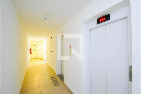 Apartamento para alugar com 58m², 2 quartos e 1 vaga Apartamento para alugar com 58m², 2 quartos e 1 vagaÁrea comum - Hall de entrada