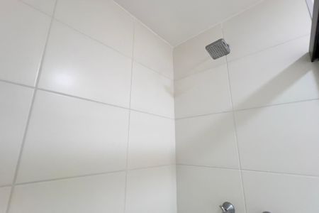 Apartamento para alugar com 58m², 2 quartos e 1 vaga Apartamento para alugar com 58m², 2 quartos e 1 vagaBanheiro da Suíte
