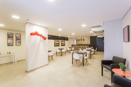 Apartamento à venda com 40m², 1 quarto e 1 vagaÁrea comum - Salão de festas
