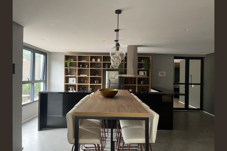 Apartamento para alugar com 55m², 2 quartos e 1 vagaÁrea comum - Salão de festas