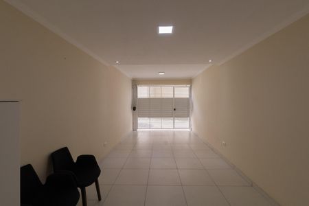 Casa de condomínio à venda com 74m², 2 quartos e 2 vagasGaragem