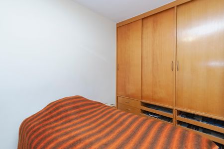 Casa à venda com 170m², 4 quartos e 3 vagas Casa à venda com 170m², 4 quartos e 3 vagasQuarto 1