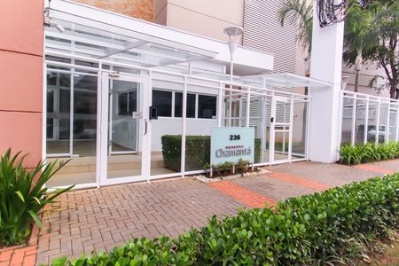 Apartamento para alugar com 87m², 2 quartos e 4 vagas Apartamento para alugar com 87m², 2 quartos e 4 vagasFachada