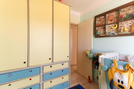 Apartamento para alugar com 87m², 2 quartos e 4 vagas Apartamento para alugar com 87m², 2 quartos e 4 vagasQuarto