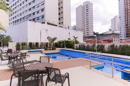 Apartamento para alugar com 87m², 2 quartos e 4 vagas Apartamento para alugar com 87m², 2 quartos e 4 vagasÁrea comum - Piscina