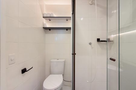 Studio para alugar com 27m², 1 quarto e sem vaga Studio para alugar com 27m², 1 quarto e sem vagaBanheiro