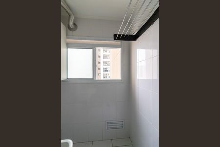 Apartamento para alugar com 68m², 2 quartos e 1 vaga Apartamento para alugar com 68m², 2 quartos e 1 vagaArea de Serviço