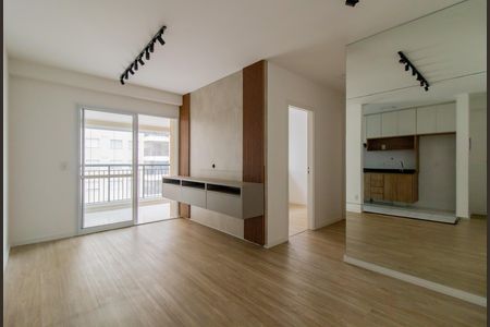 Apartamento para alugar com 68m², 2 quartos e 1 vaga Apartamento para alugar com 68m², 2 quartos e 1 vagaSala