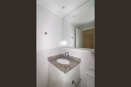 Apartamento para alugar com 68m², 2 quartos e 1 vaga Apartamento para alugar com 68m², 2 quartos e 1 vagaBanheiro da Suíte
