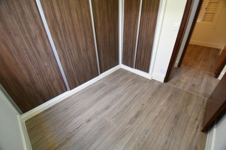 Casa de condomínio à venda com 130m², 3 quartos e 8 vagasQuarto 1