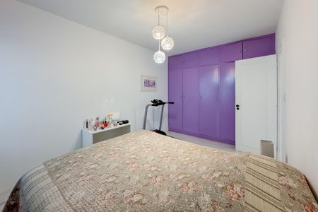 Apartamento à venda com 95m², 2 quartos e 1 vagaQuarto 2