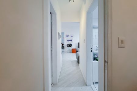 Apartamento à venda com 95m², 2 quartos e 1 vagaCorredor