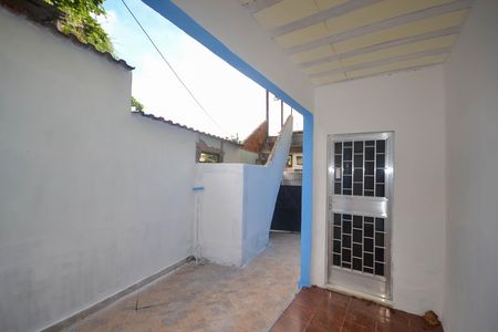 Casa para alugar com 82m², 1 quarto e 1 vaga Casa para alugar com 82m², 1 quarto e 1 vagaVaranda