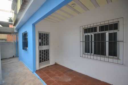 Casa para alugar com 82m², 1 quarto e 1 vaga Casa para alugar com 82m², 1 quarto e 1 vagaVaranda