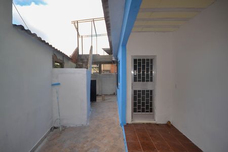 Casa para alugar com 82m², 1 quarto e 1 vaga Casa para alugar com 82m², 1 quarto e 1 vagaVaranda