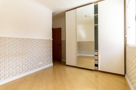 Casa à venda com 170m², 3 quartos e 2 vagasQuarto 3