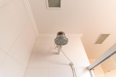 Casa à venda com 170m², 3 quartos e 2 vagasBanheiro Social