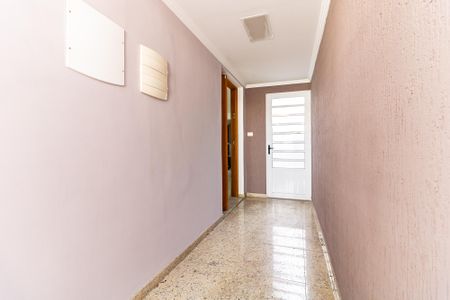 Casa à venda com 170m², 3 quartos e 2 vagasCorredor de Entrada