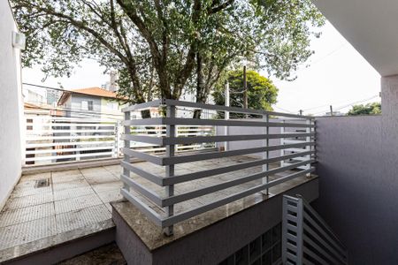 Casa à venda com 170m², 3 quartos e 2 vagasTerraço