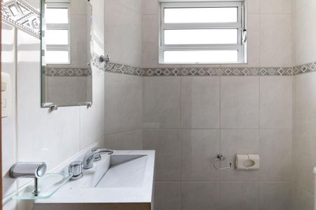 Casa à venda com 170m², 3 quartos e 2 vagasLavabo da Sala