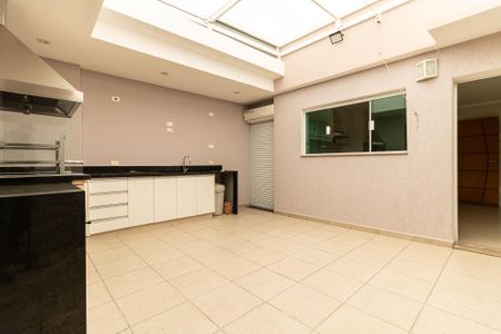 Casa à venda com 170m², 3 quartos e 2 vagasÁrea Gourmet