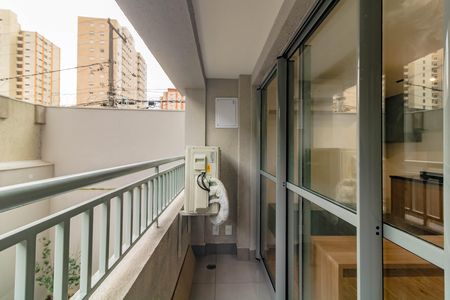 Apartamento à venda com 34m², 1 quarto e sem vaga Apartamento à venda com 34m², 1 quarto e sem vagaVaranda