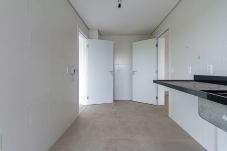 Apartamento à venda com 140m², 3 quartos e 2 vagasCozinha