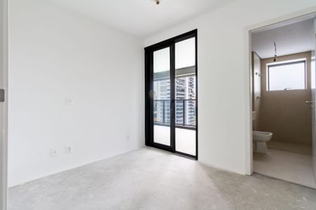 Apartamento à venda com 140m², 3 quartos e 2 vagasSuíte 3