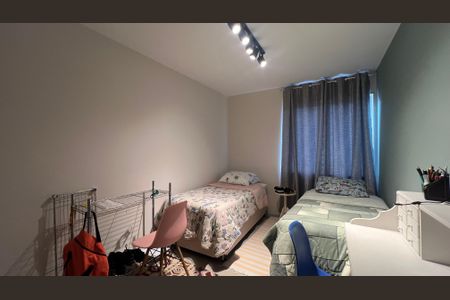 Apartamento à venda com 70m², 2 quartos e 1 vaga Apartamento à venda com 70m², 2 quartos e 1 vagaQuarto