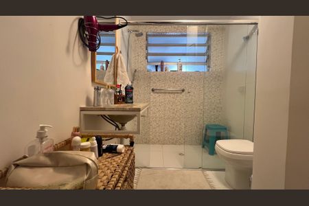 Apartamento à venda com 70m², 2 quartos e 1 vaga Apartamento à venda com 70m², 2 quartos e 1 vagaBanheiro