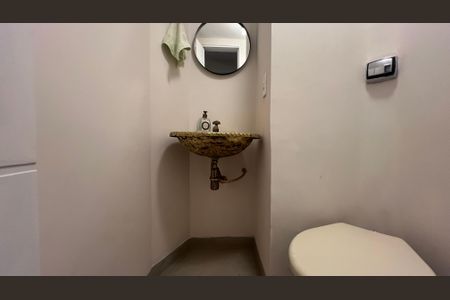 Apartamento à venda com 70m², 2 quartos e 1 vaga Apartamento à venda com 70m², 2 quartos e 1 vagaLavabo